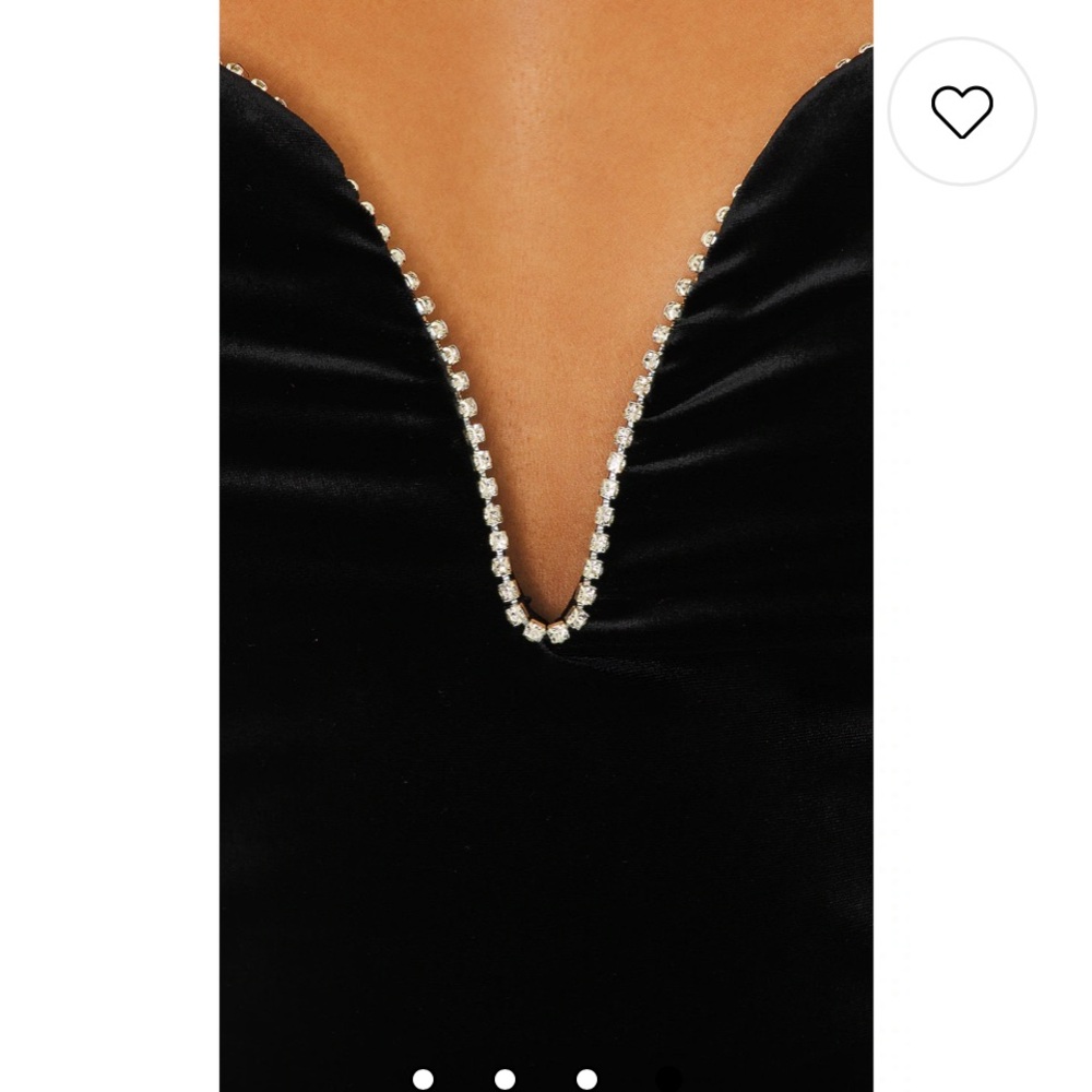 ⭐️Host Pick⭐️ Steve Madden Rhinestone Trim Black Velvet ‘Charlene’ Midi Dress - Picture 4 of 12